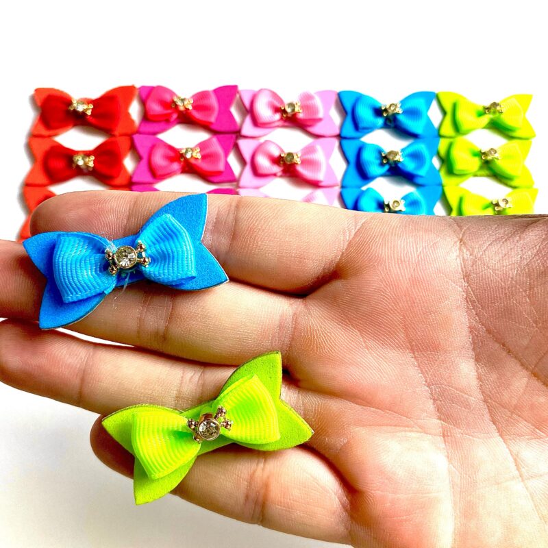 Laços Adesivos Médios Coloridos Aplique Diamante (Modelo 3) – 20 unidades - Image 3